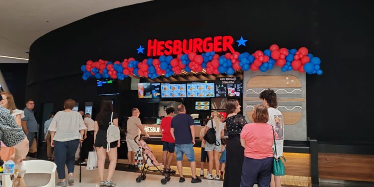 Hesburger, cel mai mare lanț de restaurante fast-food din Finlanda, a deschis al treilea restaurant din România, la Brăila