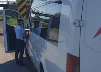 Opt șoferi au rămas fără permis de conducere după ce au pus în pericol siguranța altor participanți la trafic