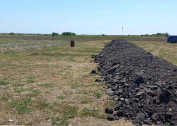 Amendat cu 30.000 de lei pentru ca a depozitat deseurile de asfalt in afara spatiilor autorizate