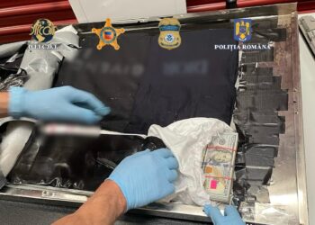 Cooperare judiciară între autoritățile române și americane pentru destructurarea unei grupări specializate în infracțiuni informatice și spălarea banilor