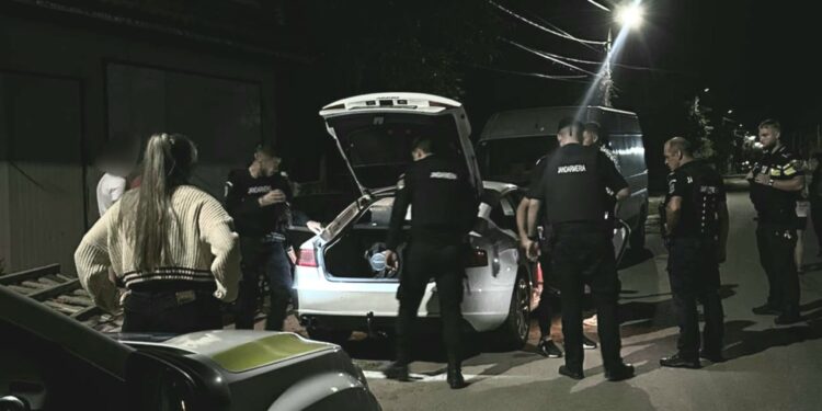 Razii de amploare desfășurate de polițiștii brăileni