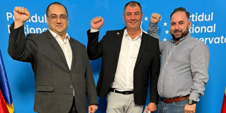 Cristian Terheș, candidatul Partidului Național Conservator Român (PNCR) la alegerile prezidențiale: „Frați suveraniști, s-a dovedit acum că adevăratul trădător e George Simion!”