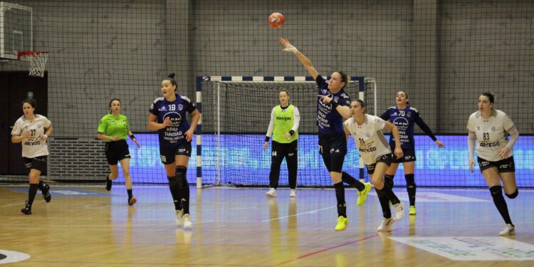 Dunărea Brăila a câștigat cu 29-21 meciul de pe teren propriu cu CSM Tg. Jiu