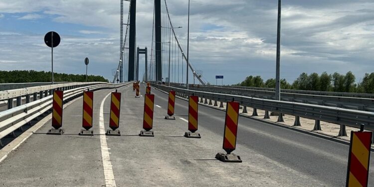 Podul de la Brăila – Hoție și incompetență pe banii și nervii noștri