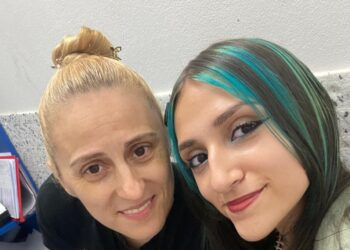 40.900 de euro pentru o viață fără durere. Ajut-o pe Denisa să-și recâștige copilăria