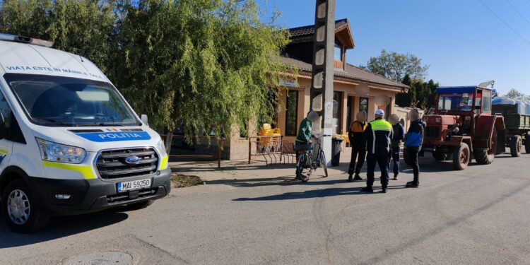Polițiștii din cadrul Serviciului Rutier și ai Poliției Orașului Însurăței cu sprijinul RAR Brăila au organizat și desfășurat o acțiune pentru reducerea riscului rutier