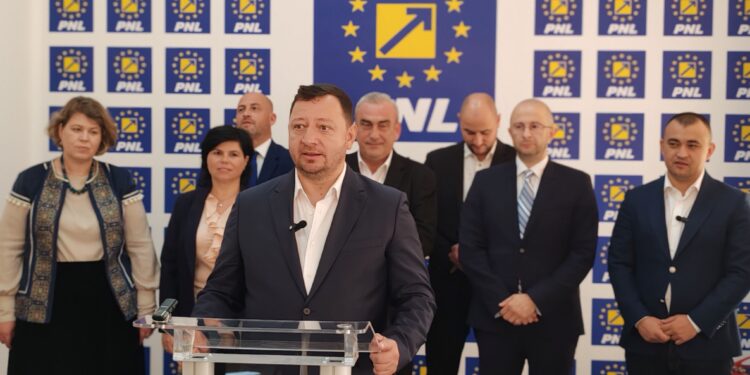 Marian Străchinescu, candidat PNL pentru Senat: ”Alexandru Popa este singurul om care mi-a oferit această șansă, pentru a demonstra cine sunt și ce pot să fac”