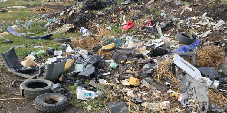 Primaria Jirlau amendata de Garda de Mediu pentru depozitarea in mod necontrolat si ilegal de deseuri