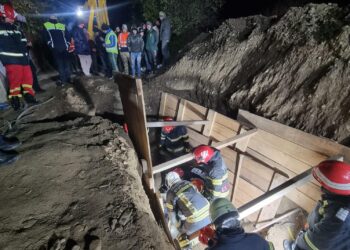 Surprinsi sub un mal de pamant
