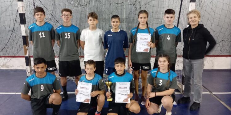 Săptămâna trecută s-a desfășurat ediția a XVI-a a Cupei HAKA la rugby tag pentru elevi de gimnaziu