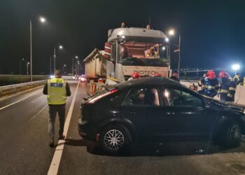 Accident podul suspendat peste fluviul Dunărea