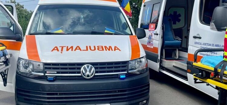 Accident cu trei persoane rănite în comuna Cazasu