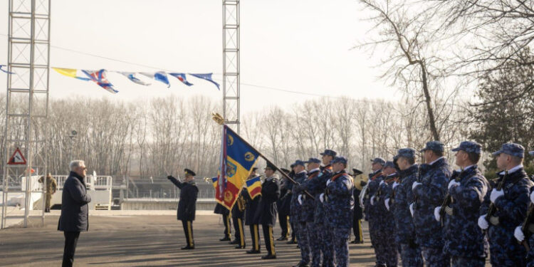 Drapele de luptă decorate la Brăila