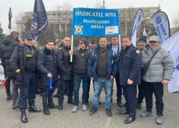 Peste 100 de polițiști din Brăila vor participa vineri, 17 ianuarie, la protestul din Piața Constituției