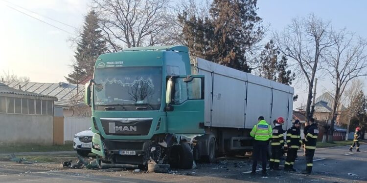 Brăilean implicat într-un accident cu victime pe DN 25, în interiorul localității Independența, din județul Galați