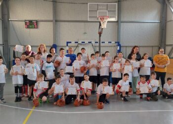 CAMPION ÎN ȘCOALĂ