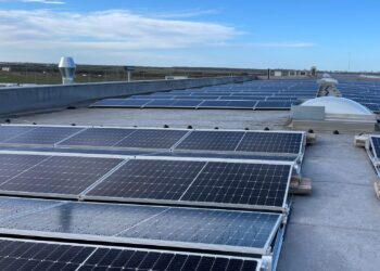 centrală fotovoltaică în cadrul unui contract de achiziție de energie verde pe termen lung încheiat cu Webasto;