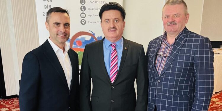 Oficiali ai MADR prezenți la aniversarea a 25 de ani de la înființarea Asociației Producătorilor Agricoli