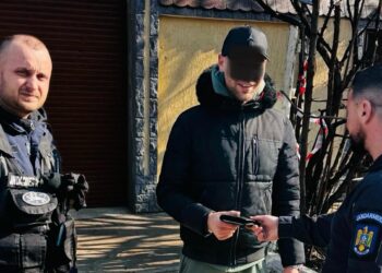 Portofel pierdut, recuperat și returnat de jandarmi