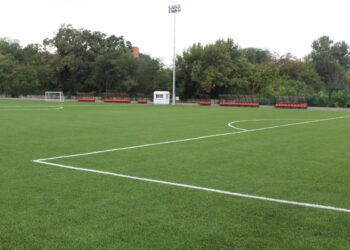 Stadionul Progresul și cel din stațiunea Lacu Sărat nu sunt date în folosință