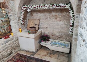 Biserica Greacă „Buna Vestire” a devenit loc de pelerinaj de sărbătoarea Izvorului Tămăduiri