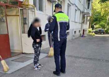 Acțiune a polițiștilor de informare a cetățenilor cu privire la infracțiunile de cruzime și maltratare a animalelor