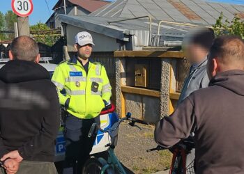 Bicicliștii verificați de polițiști cu privire la respectarea normelor rutiere