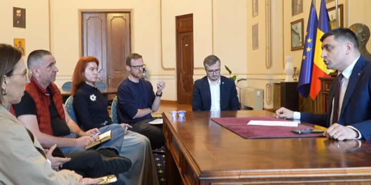 Războiul cu presa al domnului Simion reprezintă fuga sa de adevăr, încalcă dreptul la libertatea presei și reprezintă un atac la democrație