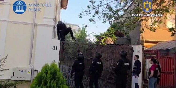 Cinci persoane reținute de polițiștii din cadrul IPJ Brăila în urma perchezițiilor desfășurate în operațiunea JUPITER
