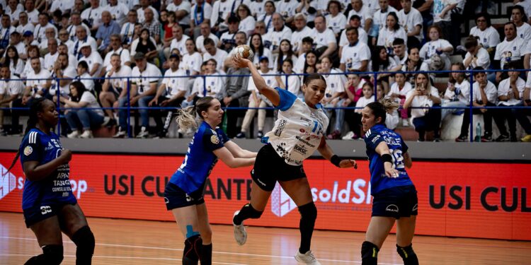HC Dunarea - CSM Bucuresti