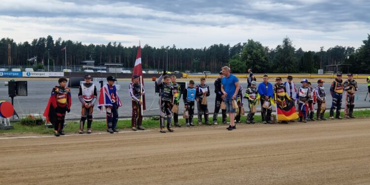Brăileanul Denis Chelu a acumulat 5 puncte la FIM Track Racing Youth Gold Trophy
