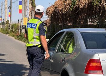 Acțiunile polițiștilor din weekend. Cinci infracțiuni depistate în flagrant și 23 de șoferi scoși din trafic
