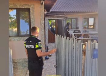 Percheziții ale polițiștilor de transporturi