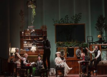 Spectacolul Sebastian