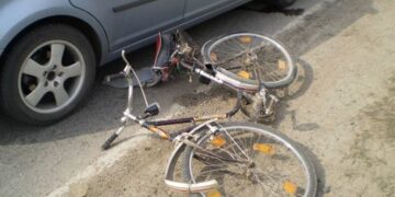 Biciclist în vârstă de 35 de ani accidentat la Însurăței. Bărbatul a decedat la spital