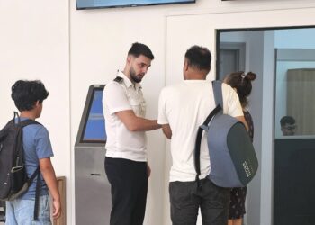 Avize de angajare în muncă emise de polițiștii de imigrări
