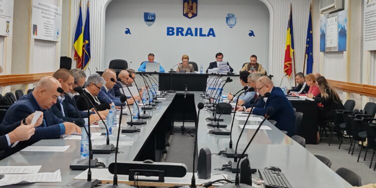 Video: Discuții în CLM la proiectul privind scoaterea la licitație publică a unei clădiri, în vederea închirierii pentru desfășurarea de activități economice