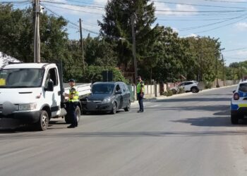 Au reținut 26 de permise de conducere