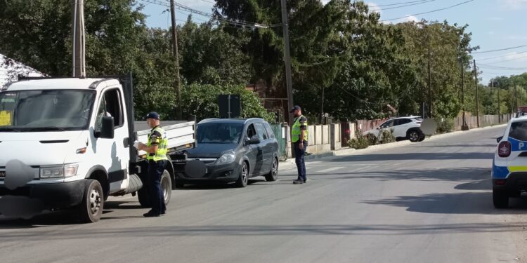 Au reținut 26 de permise de conducere