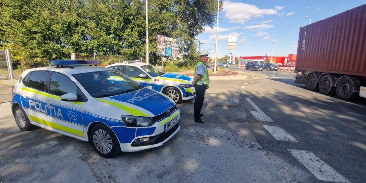ACȚIUNI CE VIZEAZĂ SIGURANȚA CONDUCĂTORILOR DE MOTOCICLETE, MOPEDE ȘI AUTOVEHICULE