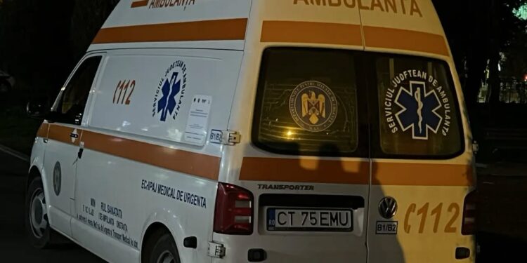 Un brăilean s-a răsturnat cu camionul după un impact cu un autoturism condus de un șofer aflat sub influența alcoolului