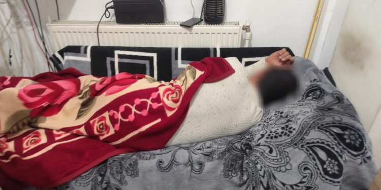 Agent de pază găsit dormind în post