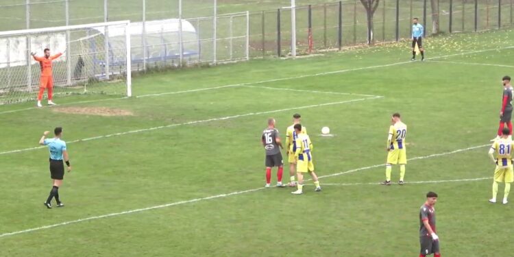 Victoria Traian învinsă cu 5-1 de Petrolul 2 Ploiești