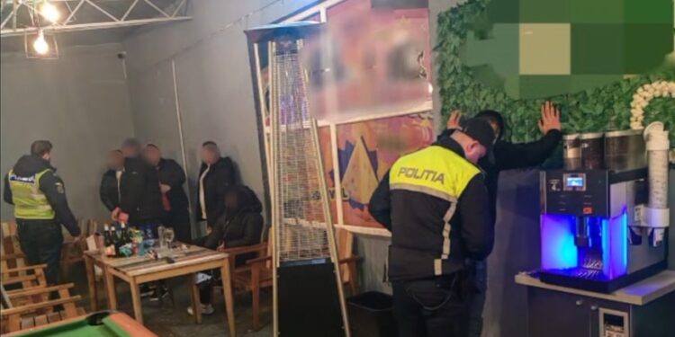 Acțiuni de amploare ale polițiștilor, în orașele Ianca, Făurei și Însurăței