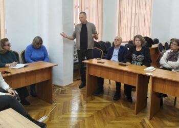 Întâlnire pentru promovarea învățământului liceal tehnologic dual