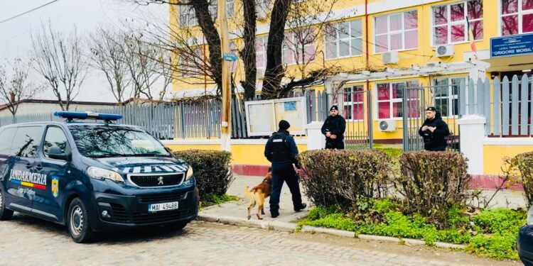 Activități desfășurate de Jandarmeria Brăila în unități de învățământ
