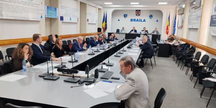 Consilierii locali au aprobat 204.400 lei pentru elevii merituoși ai Brăilei