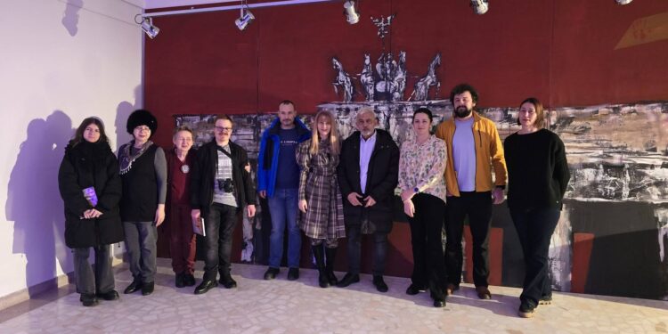 Filiala locală a Uniunii Artiștilor Plastici sau culoarea din obrajii Brăilei