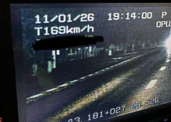 Surprins de radar cu 169km/h