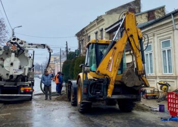 Se întrerupe furnizarea apei pentru executarea unor lucrări de reabilitare a rețelelor de apă potabilă